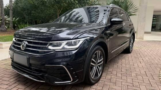 VOLKSWAGEN TIGUAN 2.0 300 TSI GASOLINA ALLSPACE R-LINE AUTOMÁTICO VOLKSWAGEN TIGUAN 2.0 300 TSI GASOLINA ALLSPACE R-LINE AUTOMÁTICO